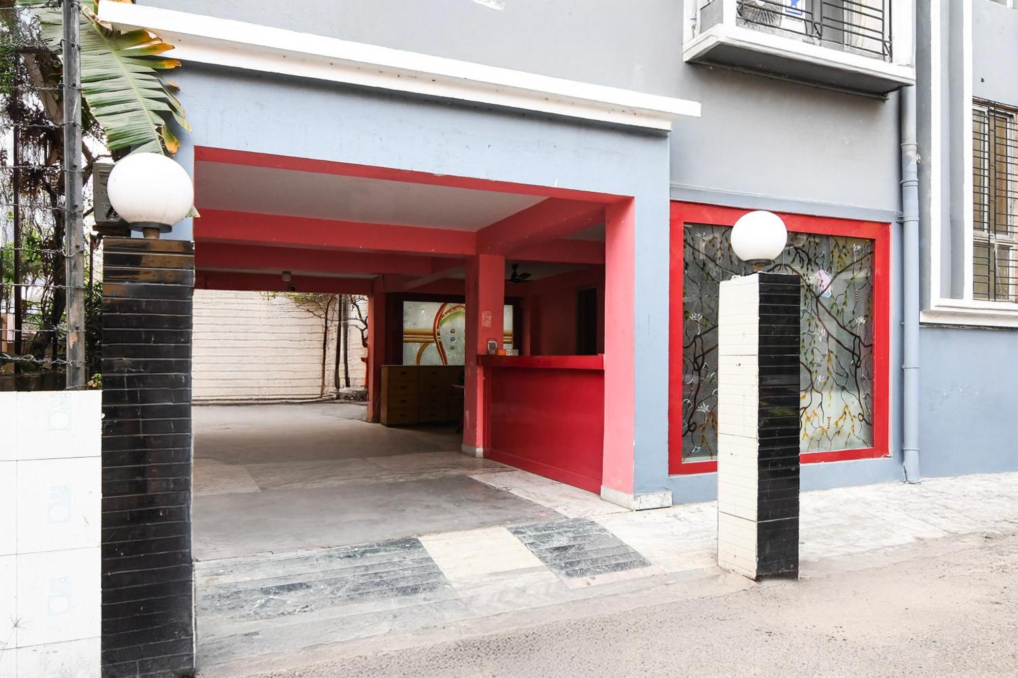 Hotel O Survey Park Jādabpur エクステリア 写真